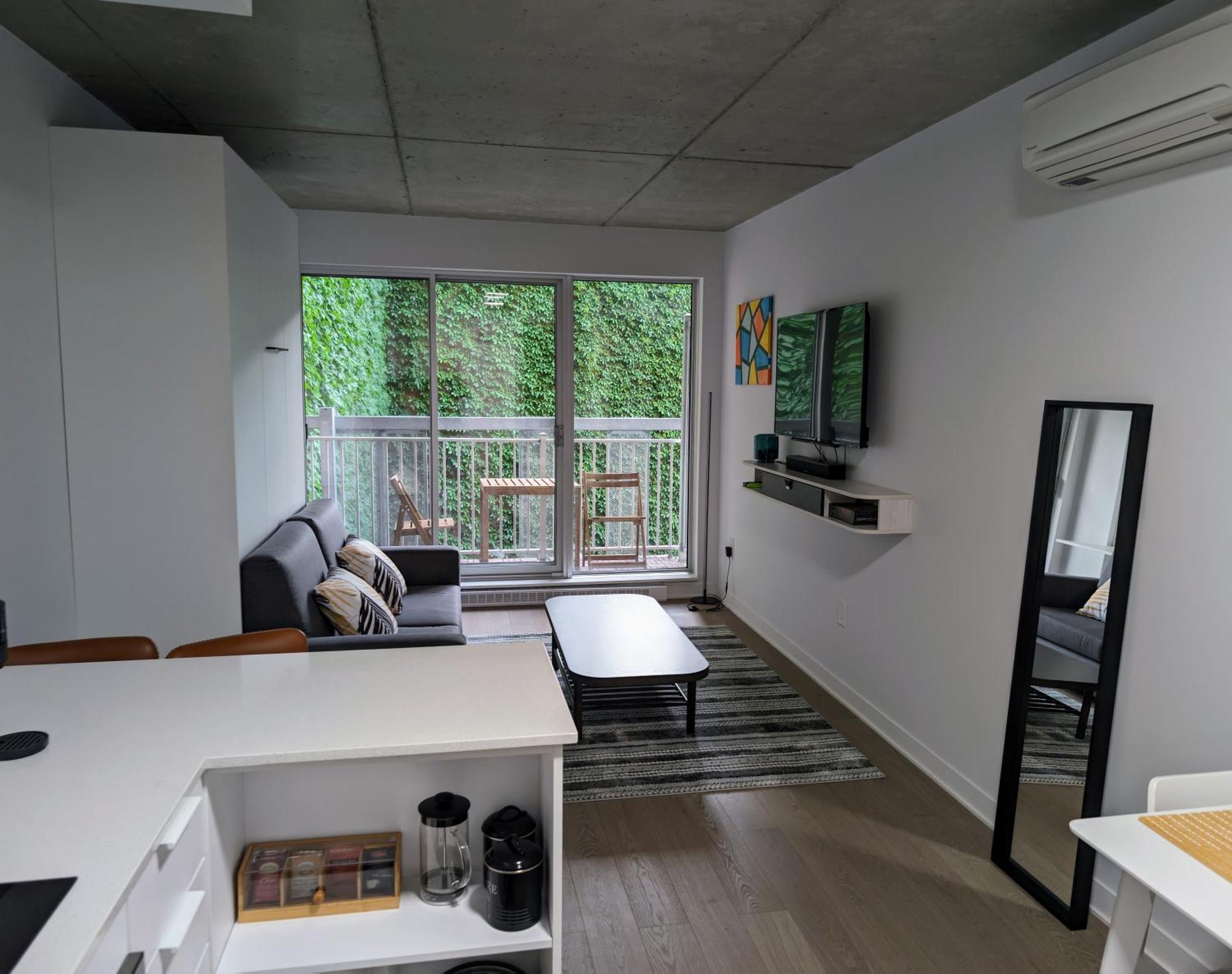 Cozy Studio In Montreal'S Quartier Des Spectacles Εξωτερικό φωτογραφία